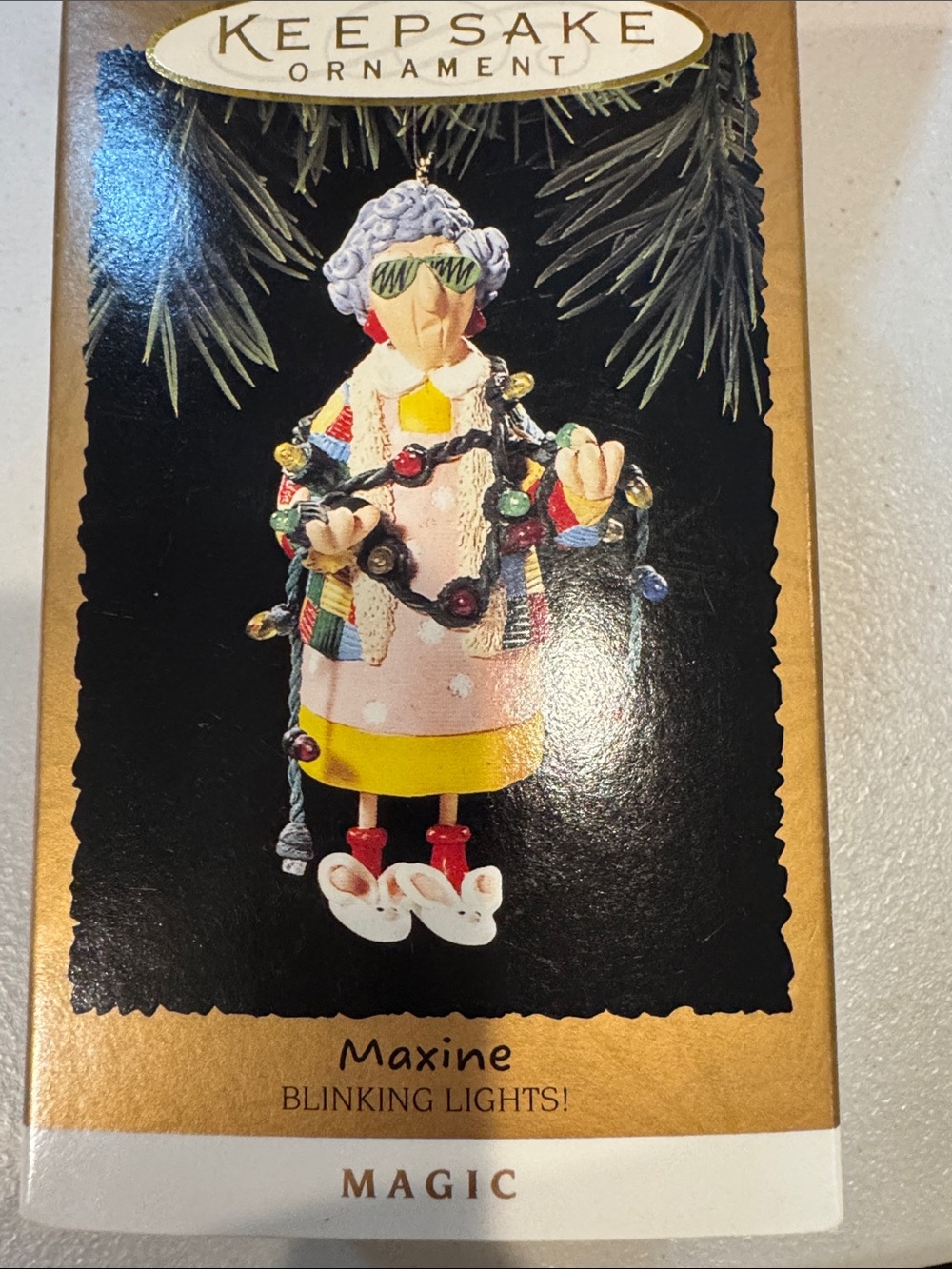 Hallmark Keepsake Ornament Maxine Blinking Lights - Multicolor